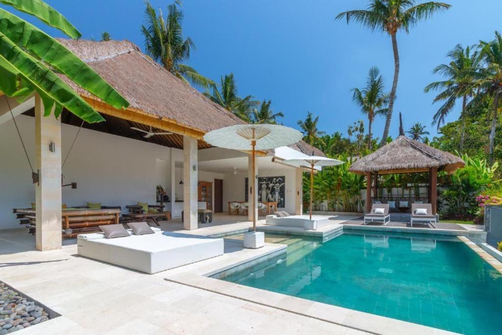 Villa Hidden Pearl, With Private Cook And Pool Karangasem Exterior foto